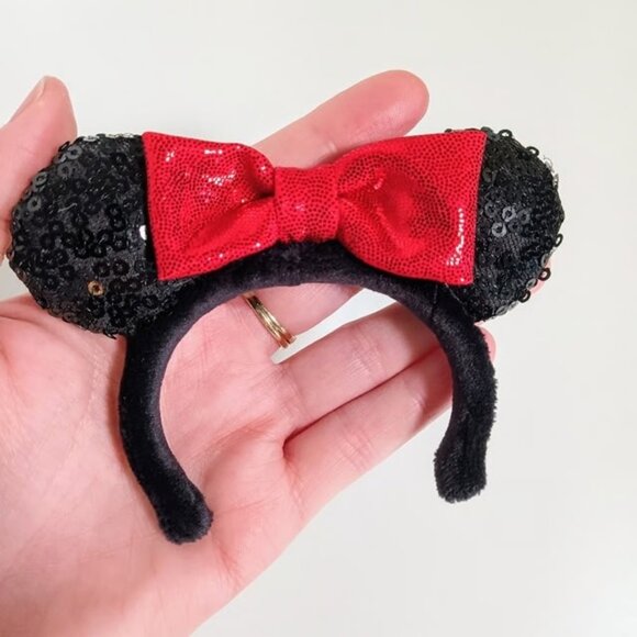 Labubu Polka Dot Minnie Mouse Dress and Ears Handmade Outfit - Picture 6 of 7